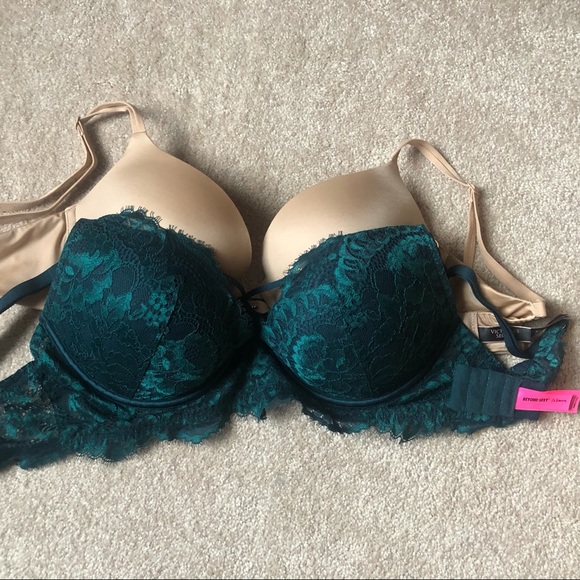 VICTORIAS SECRET BRA BUNDLE👙 - Picture 6 of 7